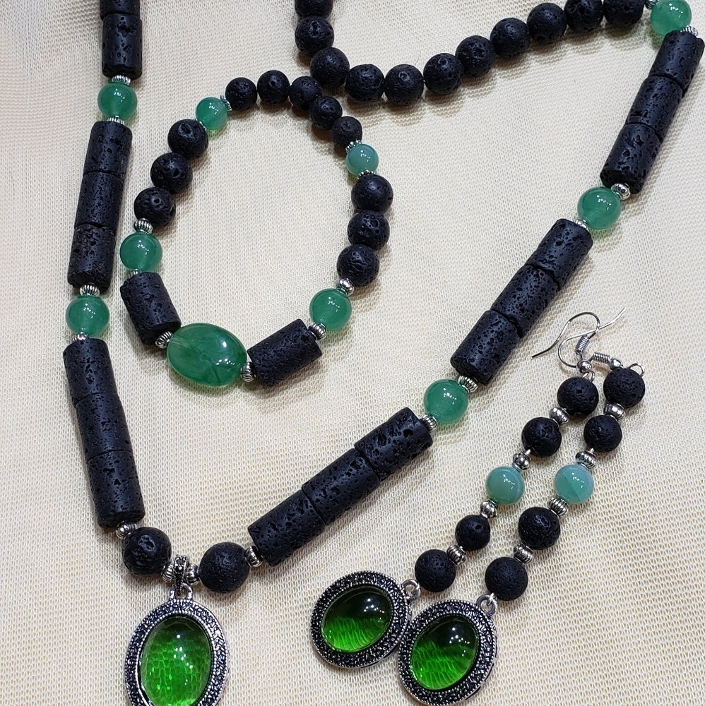 Necklace  earrings bracelet